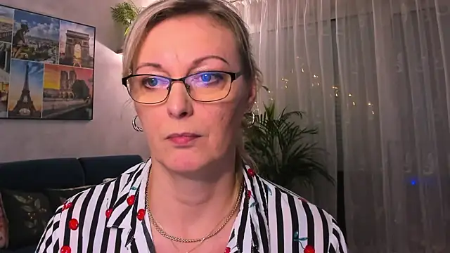 vanessa chat online show from 01-28-25, 05:46