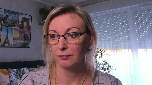 vanessa chat online show from 02-09-25, 02:29