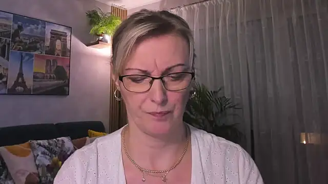 vanessa chat online show from 02-12-25, 06:30