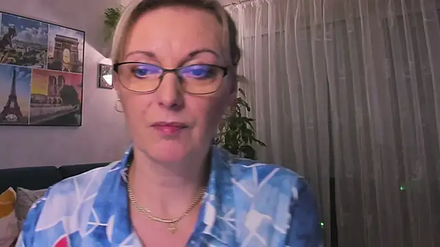 vanessa chat online show from 02-25-25, 08:51