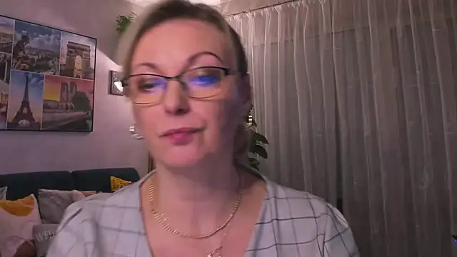 vanessa chat online show from 02-26-25, 08:44