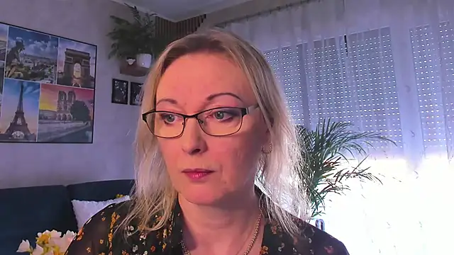 vanessa chat online show from 04-07-26, 01:22