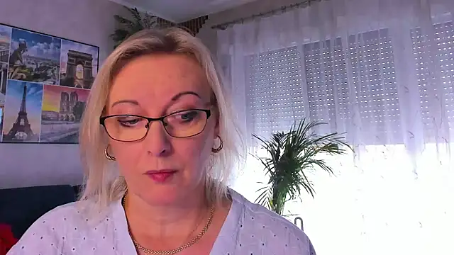 Snapshot of vanessa_chat chatting on 06-01-26, 01:24 vanessa chat online show from 06-01-26, 01:24