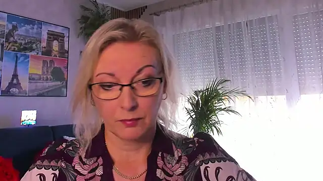 Snapshot of vanessa_chat chatting on 06-03-26, 01:25 vanessa chat online show from 06-03-26, 01:25