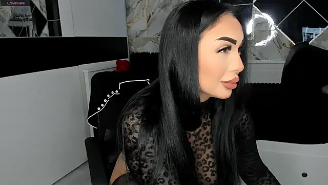 Snapshot of mistress_meryem chatting on 03-11-25, 12:00 mistress meryem online show from 03-11-25, 12:00