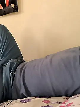 Snapshot of Mahmut_34_34_ chatting on 09-16-25, 11:11 Mahmut 34 34 online show from 09-16-25, 11:11