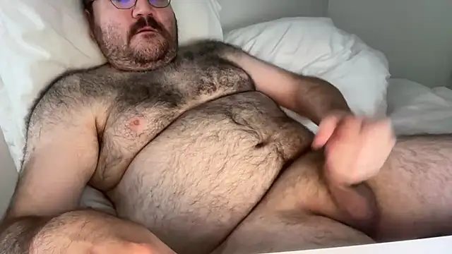 elagobear online show from 07-15-26, 05:45