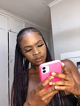 LuciousLips96 online show from 09-24-25, 10:51