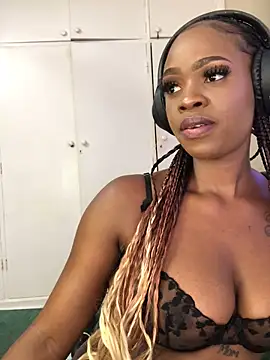 LuciousLips96 online show from 10-23-25, 08:46