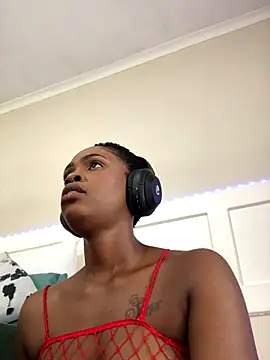 LuciousLips96 online show from 12-05-25, 12:14