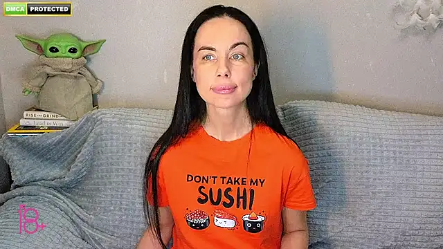 Snapshot of 3ight33nplus chatting on 01-26-25, 11:39 3ight33nplus online show from 01-26-25, 11:39