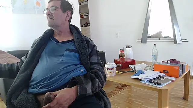 silvio-aus-luzern-CH online show from 03-17-26, 08:28