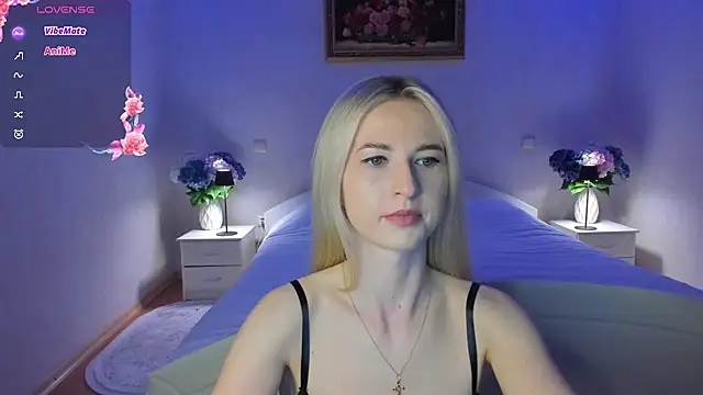 AnnaCarrera online show from 05-17-26, 08:49