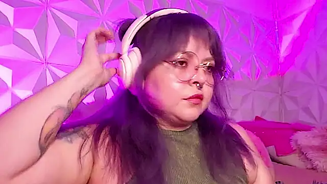 Satyn doll online show from 10-22-25, 02:23