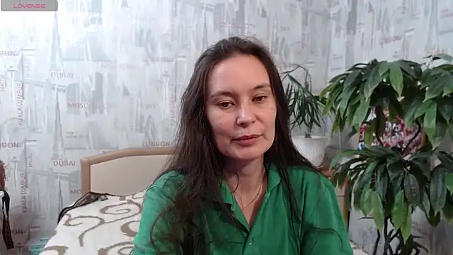 Snapshot of GinaQSoul chatting on 05-26-26, 02:35 GinaQSoul online show from 05-26-26, 02:35