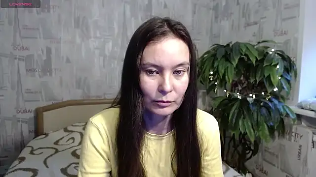 Snapshot of GinaQSoul chatting on 06-04-26, 03:29 GinaQSoul online show from 06-04-26, 03:29