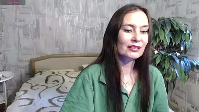 Snapshot of GinaQSoul chatting on 06-18-26, 12:20 GinaQSoul online show from 06-18-26, 12:20