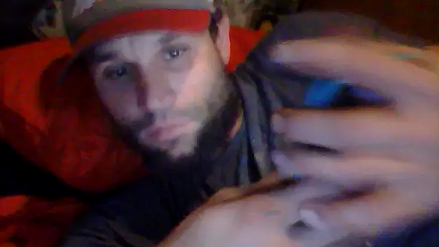 Snapshot of Bwc4u2Ride chatting on 09-19-25, 05:09 Bwc4u2Ride online show from 09-19-25, 05:09