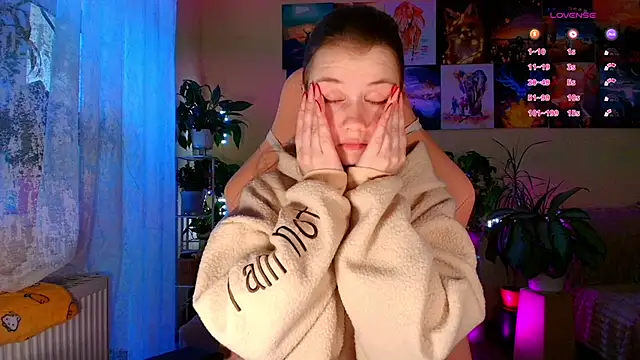 GoodWitch  online show from 02-04-26, 09:37