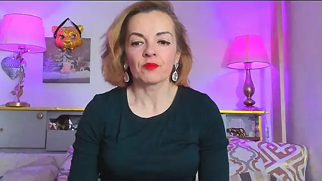 KateConner online show from 03-22-25, 11:42