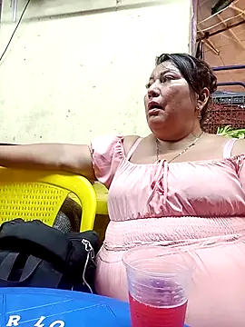 Snapshot of Brenda_Berck_ chatting on 11-18-25, 11:48 Brenda Berck online show from 11-18-25, 11:48