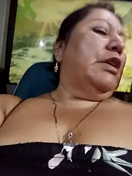 Snapshot of Brenda_Berck_ chatting on 12-03-25, 12:40 Brenda Berck online show from 12-03-25, 12:40