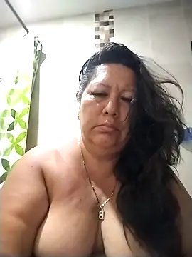 Brenda Berck  online show from 04-11-26, 10:47