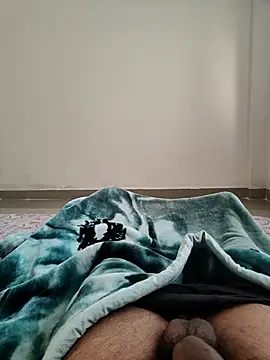 devil43521 online show from 11-30-25, 06:39