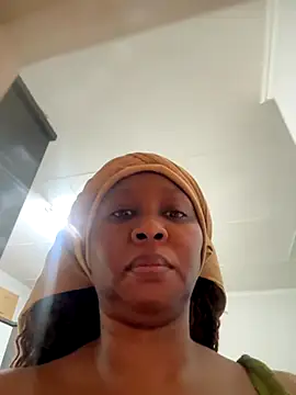 Bootyliciouse21X online show from 11-30-25, 01:53