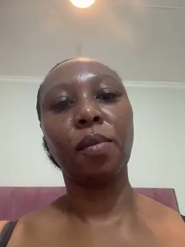 Bootyliciouse21X online show from 12-22-25, 08:11