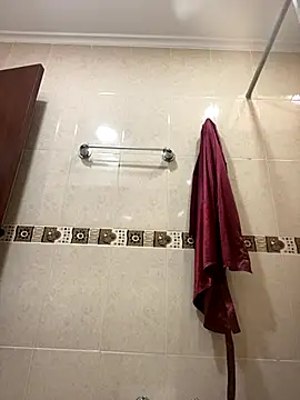 Fancyxlove online show from 10-25-25, 12:45