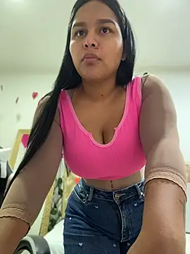 Fancyxlove online show from 06-17-26, 12:29