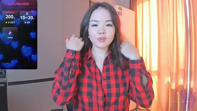 Snapshot of azure_moon2 chatting on 09-22-25, 09:44 azure moon2 online show from 09-22-25, 09:44