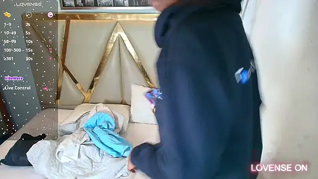 Snapshot of myblackdoope chatting on 01-04-25, 12:49 myblackdoope online show from 01-04-25, 12:49