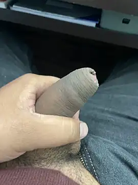 Snapshot of kavilv69fuck chatting on 12-23-24, 10:42 kavilv69fuck online show from 12-23-24, 10:42