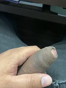 Snapshot of kavilv69fuck chatting on 12-25-24, 11:11 kavilv69fuck online show from 12-25-24, 11:11