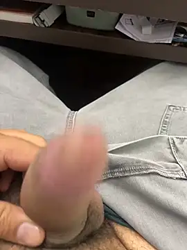 Snapshot of kavilv69fuck chatting on 01-02-25, 04:52 kavilv69fuck online show from 01-02-25, 04:52