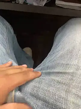 Snapshot of kavilv69fuck chatting on 01-07-25, 05:22 kavilv69fuck online show from 01-07-25, 05:22