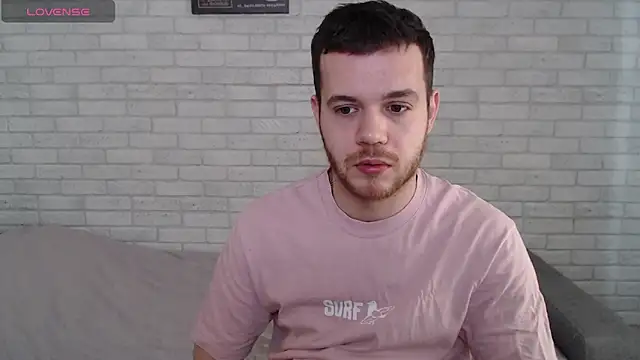 Snapshot of Alexxx_horny chatting on 03-22-26, 07:34 Alexxx horny online show from 03-22-26, 07:34