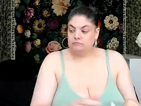 Snapshot of Exotic-Melons chatting on 05-15-26, 09:55 Exotic-Melons online show from 05-15-26, 09:55