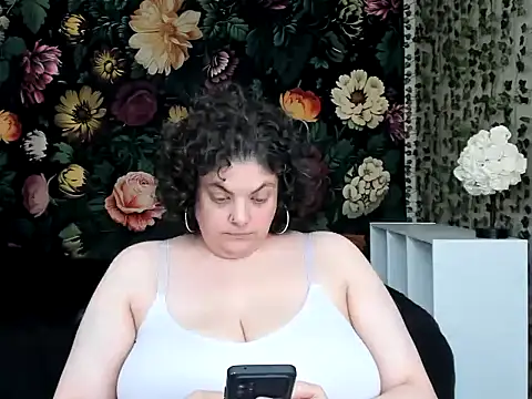 Snapshot of Exotic-Melons chatting on 06-12-26, 10:52 Exotic-Melons online show from 06-12-26, 10:52