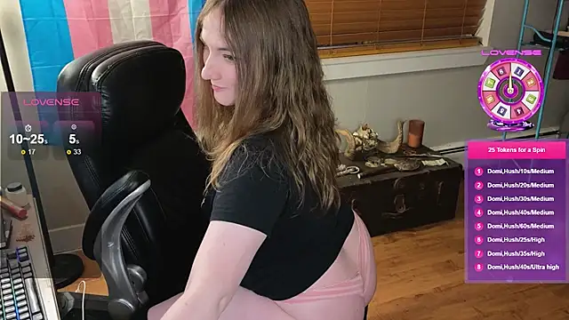 luluvaladon online show from 02-10-26, 04:38