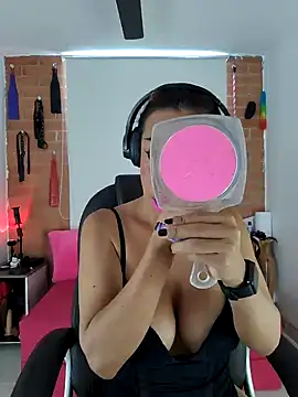 YOURSDEBORA online show from 02-23-25, 08:55