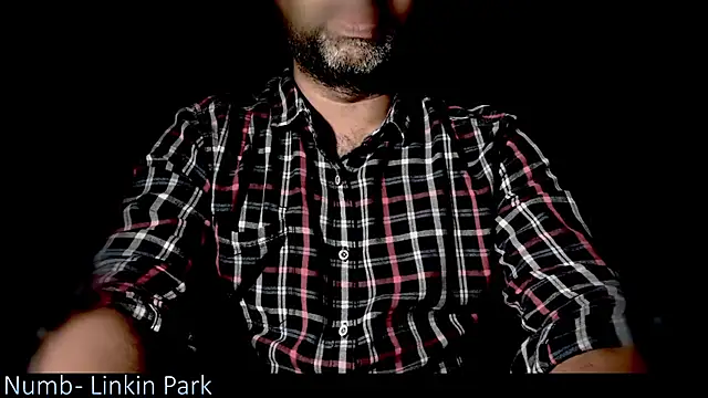 Snapshot of _x_rated_ chatting on 05-21-26, 04:14 x rated online show from 05-21-26, 04:14