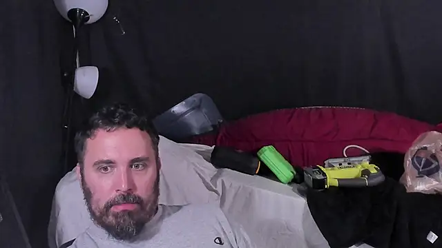 Metalstud online show from 05-25-26, 06:08