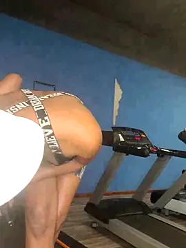 Snapshot of BlueberryDiamond chatting on 03-16-25, 07:49 BlueberryDiamond online show from 03-16-25, 07:49