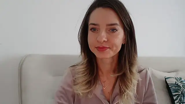 StyleSerene online show from 11-18-25, 09:47