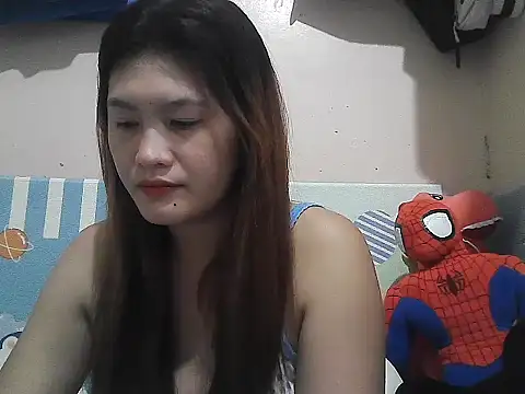 leamorena online show from 12-20-25, 03:19