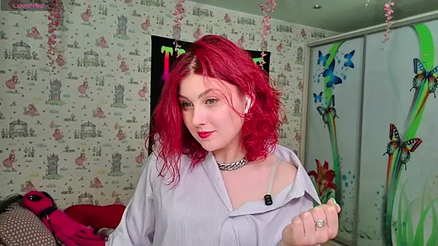 Snapshot of SmokyRose chatting on 05-18-26, 10:54 SmokyRose online show from 05-18-26, 10:54