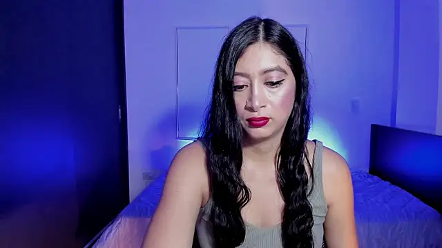 Snapshot of MeganWhite3 chatting on 05-28-26, 03:59 MeganWhite3 online show from 05-28-26, 03:59